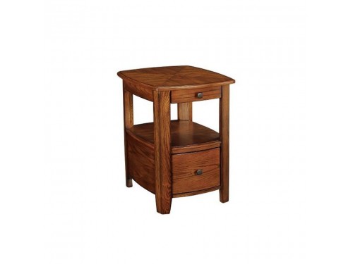 Primo Chairside Table